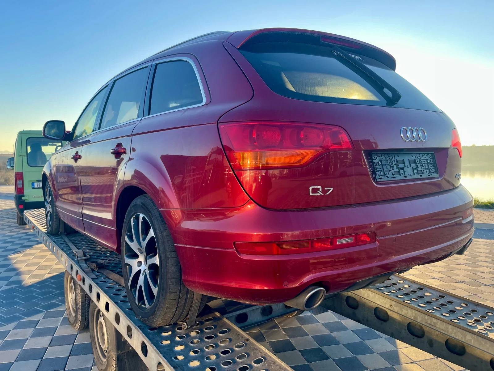 Audi Q7 S-Line/4.2tdi-6места-Цяла или на части/Бартер - изображение 2