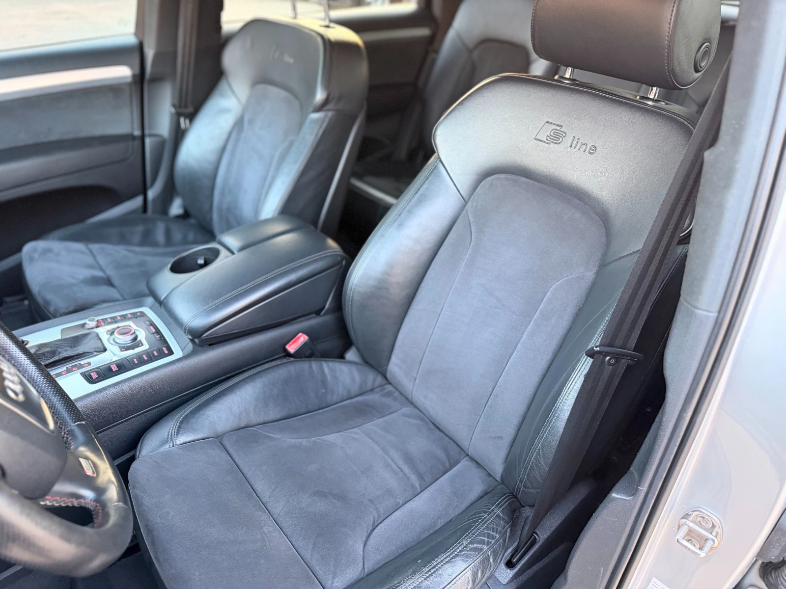 Audi Q7 4.2FSI | 3xSline | FULL | ТОП !, снимка 10 - Автомобили и джипове - 53819932