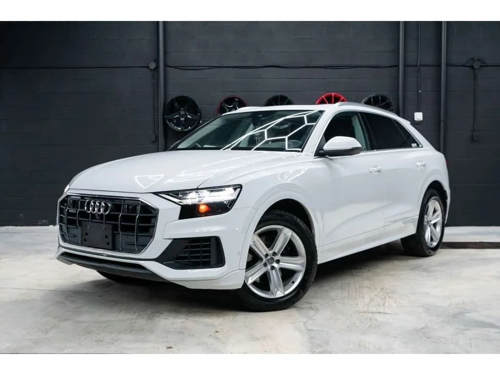 Audi Q8 * Progressiv Quattro | WHITE ON BROWN | LUXURY SUV