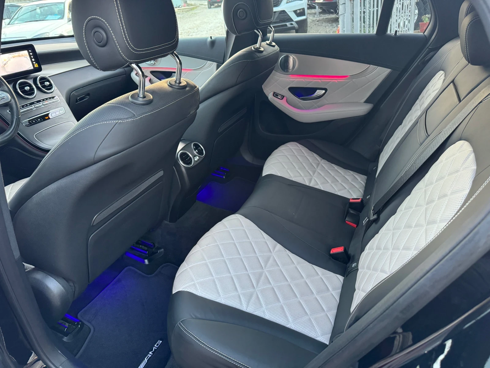 Mercedes-Benz GLC 400 d* 4matic* AMG* Designo* FULL, снимка 12 - Автомобили и джипове - 54175636