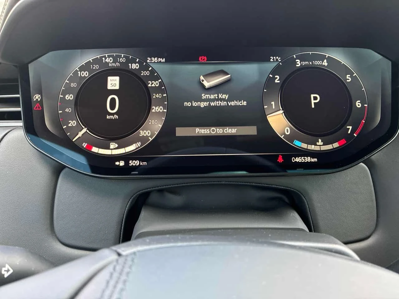 Land Rover Range Rover Sport * First Edition * PANO* KEYLESS* �������*  | Mobile.bg � ����������� 8