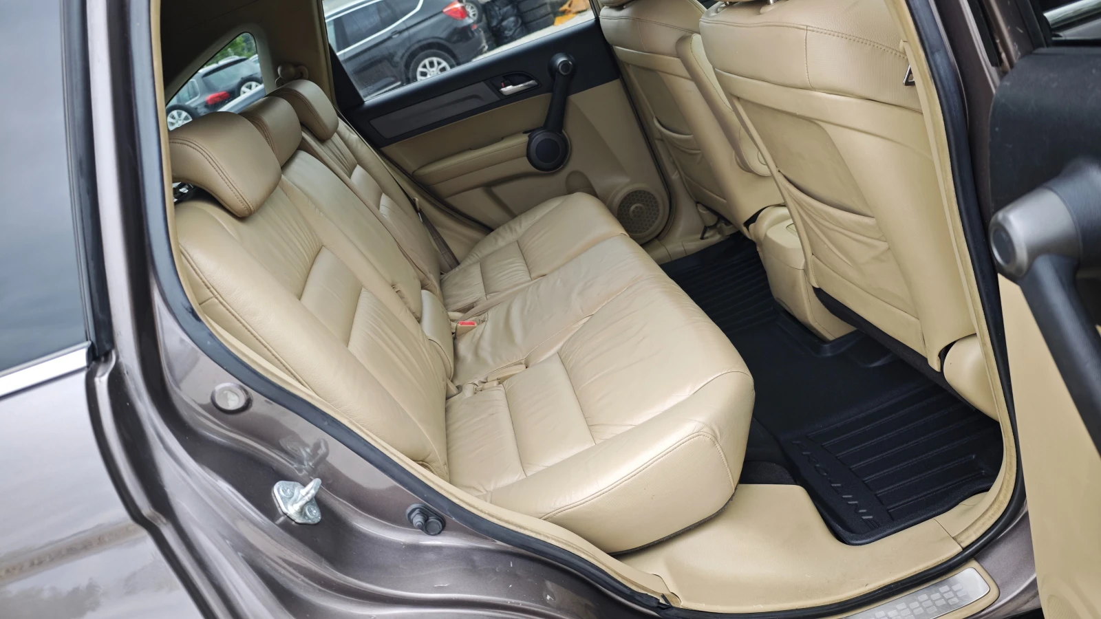 Honda Cr-v 8RAM/8ЯДР ANDROID-БЪЛГАРСКИ/СПОЙЛЕР/СТЕПЕН/РОЛБАР, снимка 14 - Автомобили и джипове - 54408527