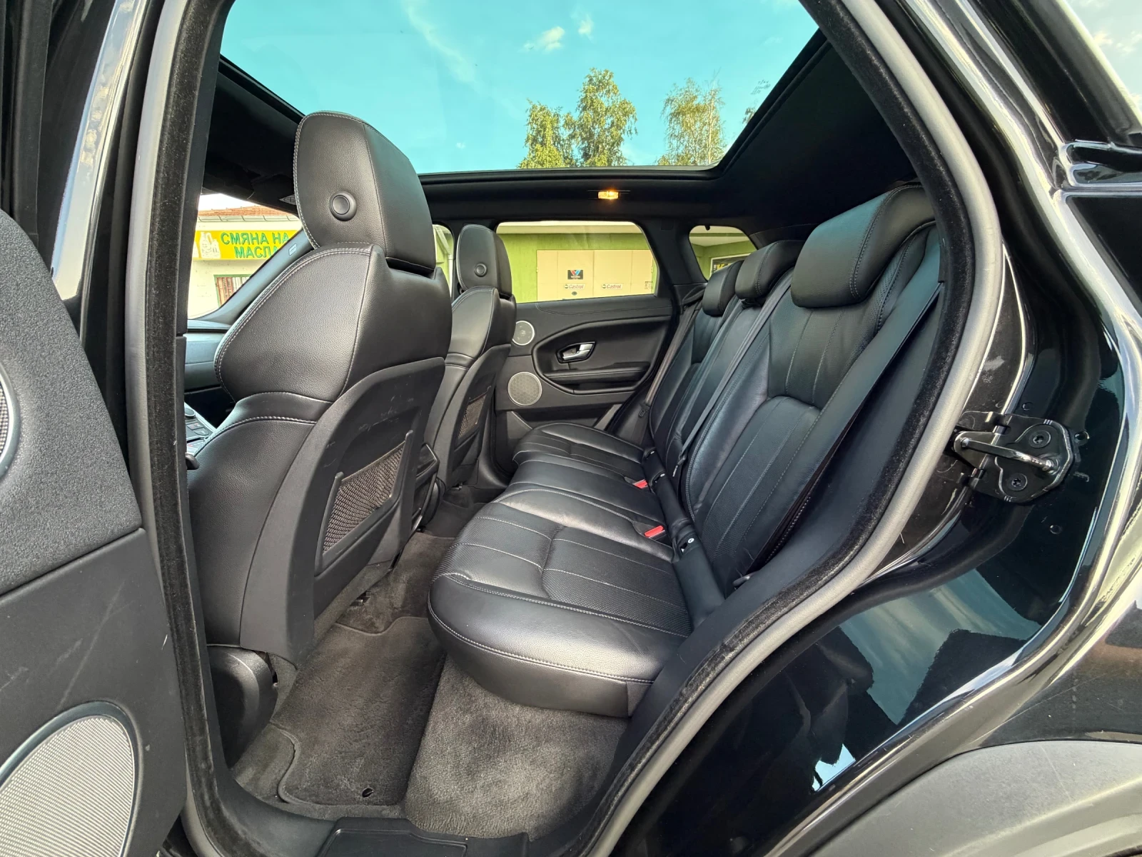 Land Rover Range Rover Evoque 2.0D 150кс 9ск. * Face-Lift* * HSE Dynamic* , снимка 15 - Автомобили и джипове - 54663006