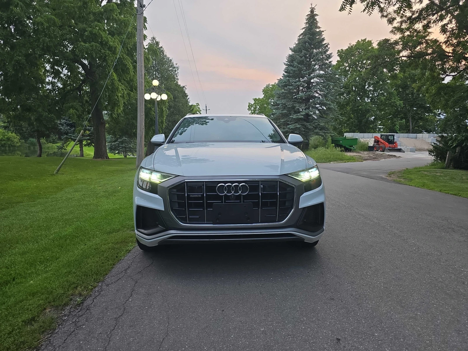 Audi Q8 Progressiv, ПРОГНОЗНА ЦЕНА до БГ, снимка 6 - Автомобили и джипове - 55666938