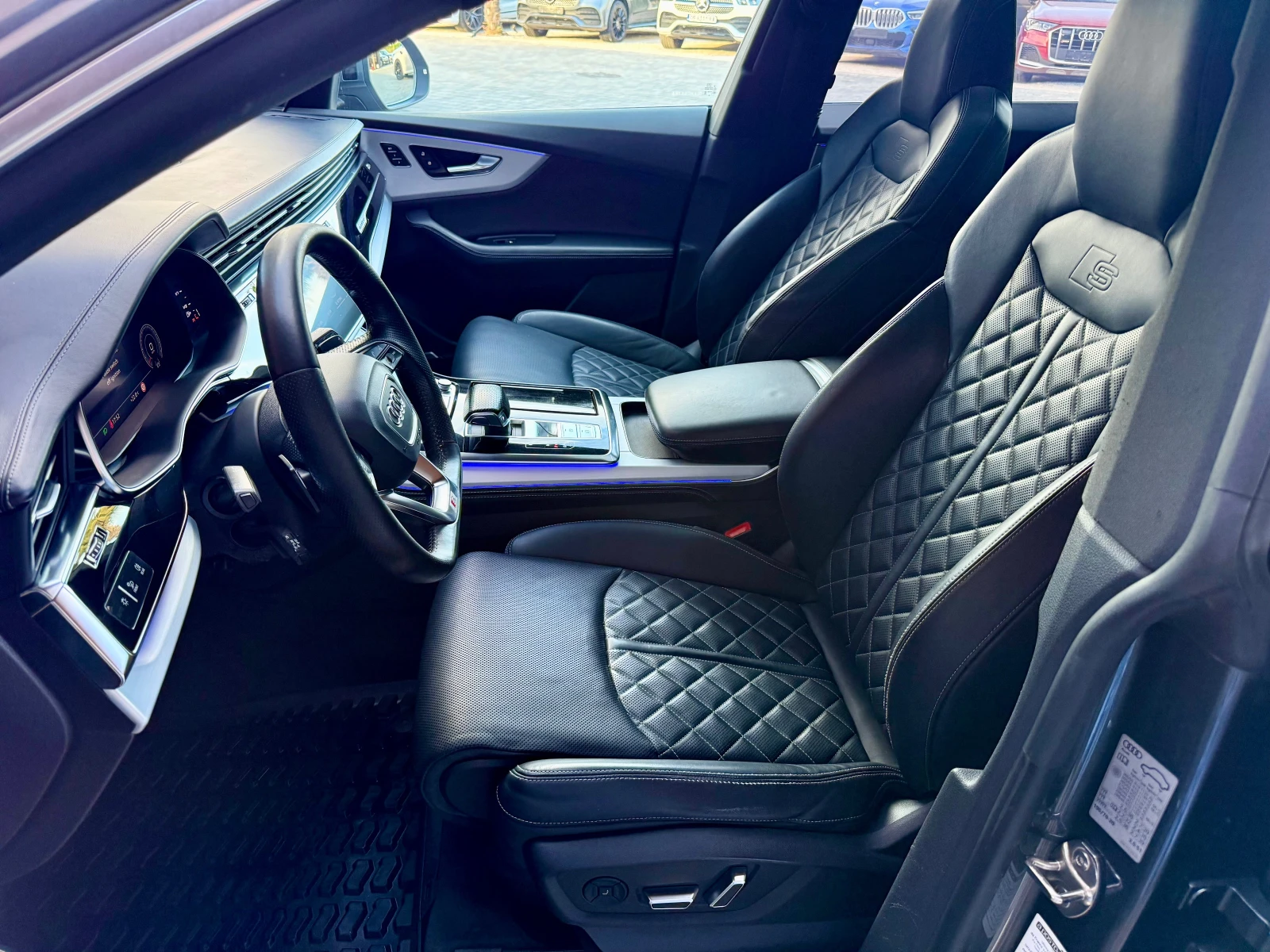 Audi Q8 3XS-LINE* MAX FULL, снимка 10 - Автомобили и джипове - 56266939