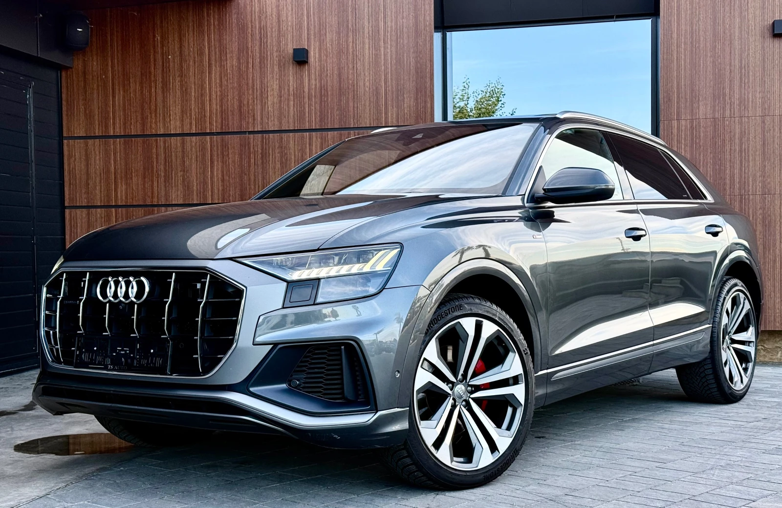 Audi Q8 3XS-LINE* MAX FULL, снимка 4 - Автомобили и джипове - 56266939