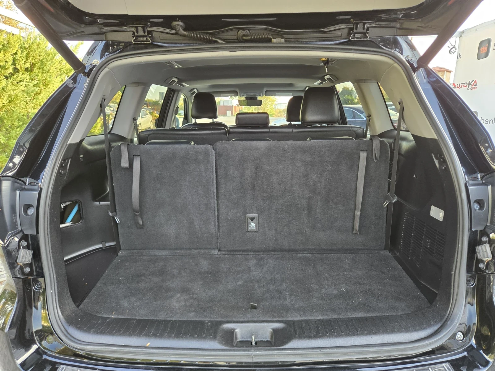 Toyota Highlander 8MECTA/3.5i-299��/4�4/KEYLESS/155.000km | Mobile.bg � ����������� 11