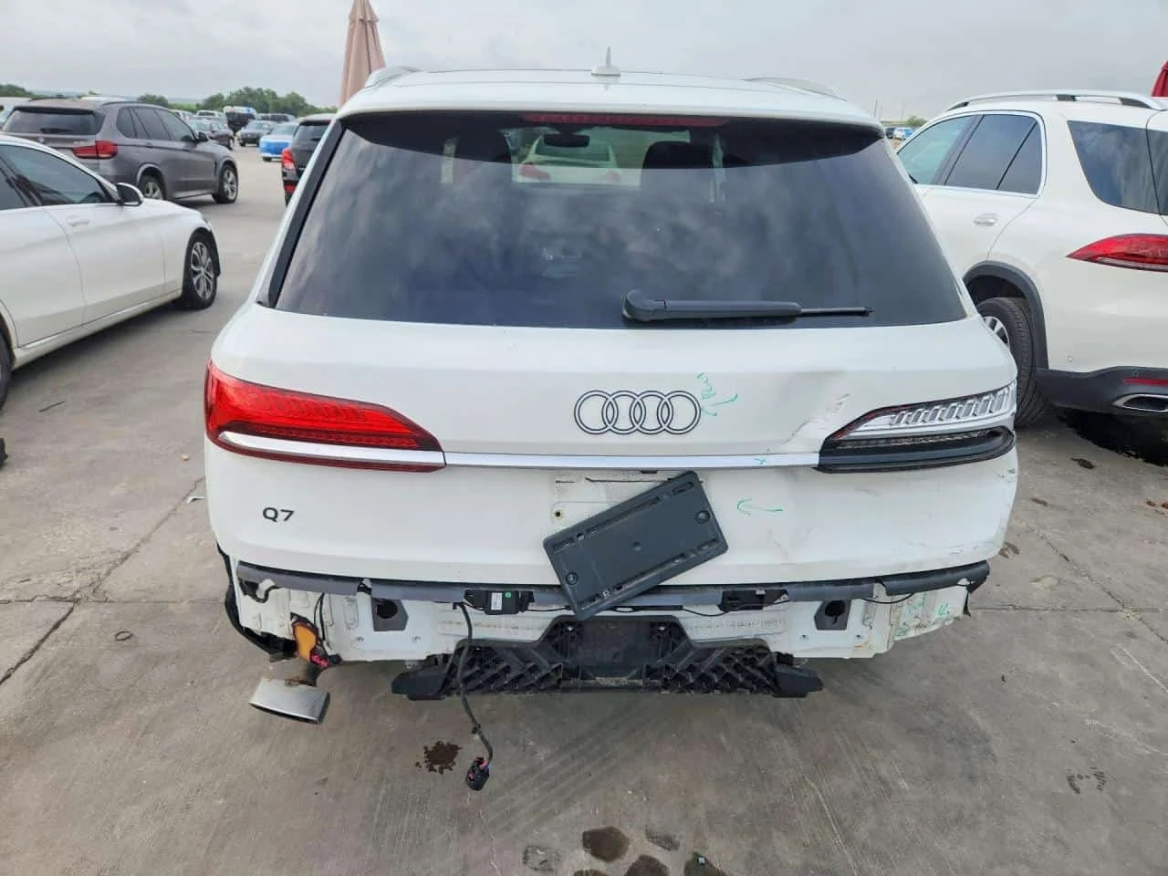 Audi Q7 quattro Premium * CARFAX * ����� �� ����������� | Mobile.bg � ����������� 6