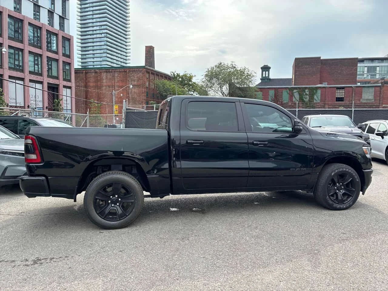 Dodge RAM 1500  Sport * CARFAX * ��� ������������ ������ | Mobile.bg � ����������� 3