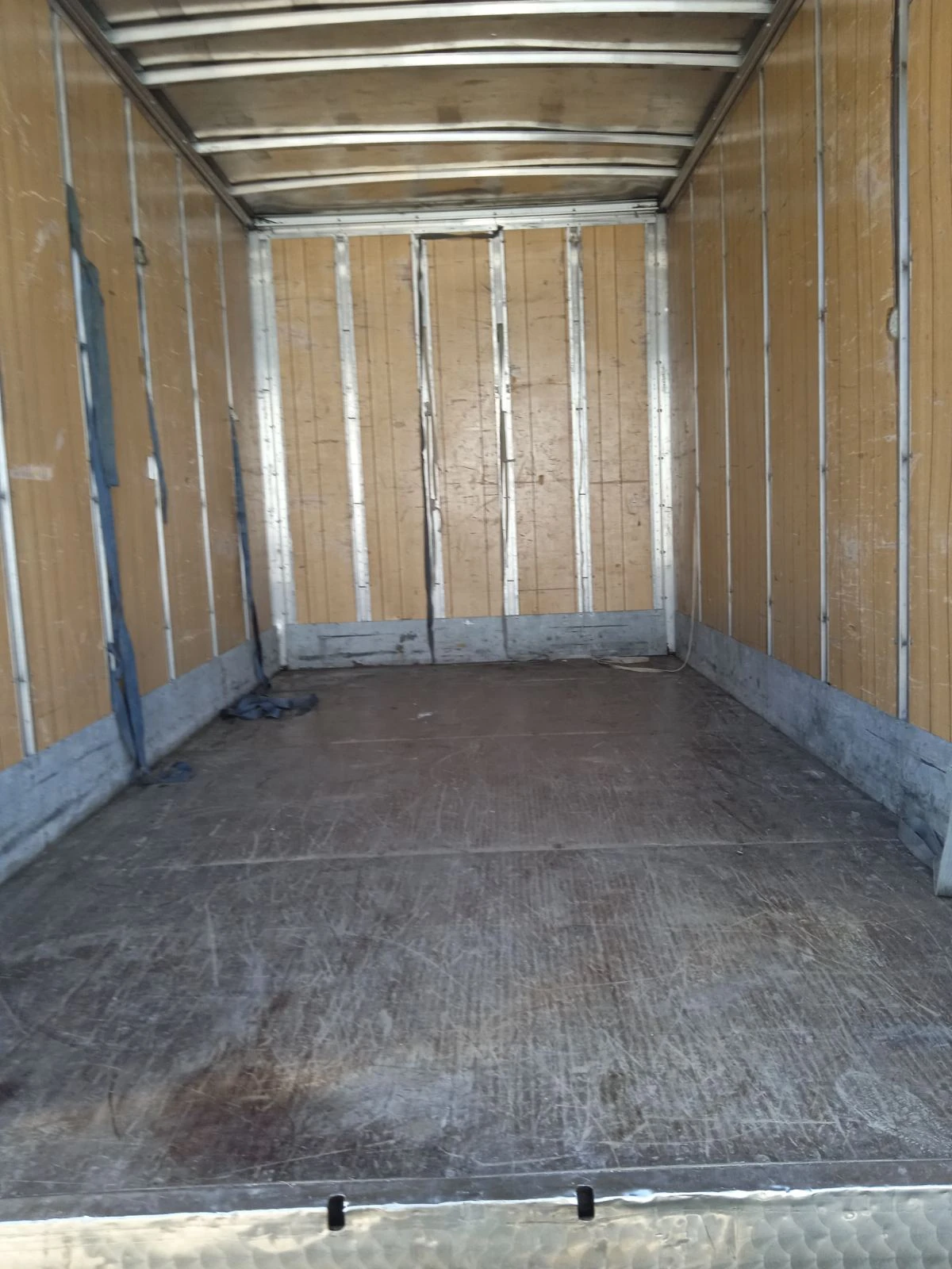 Nissan Atleon Aлуминиев фургон Италия на части - изображение 9