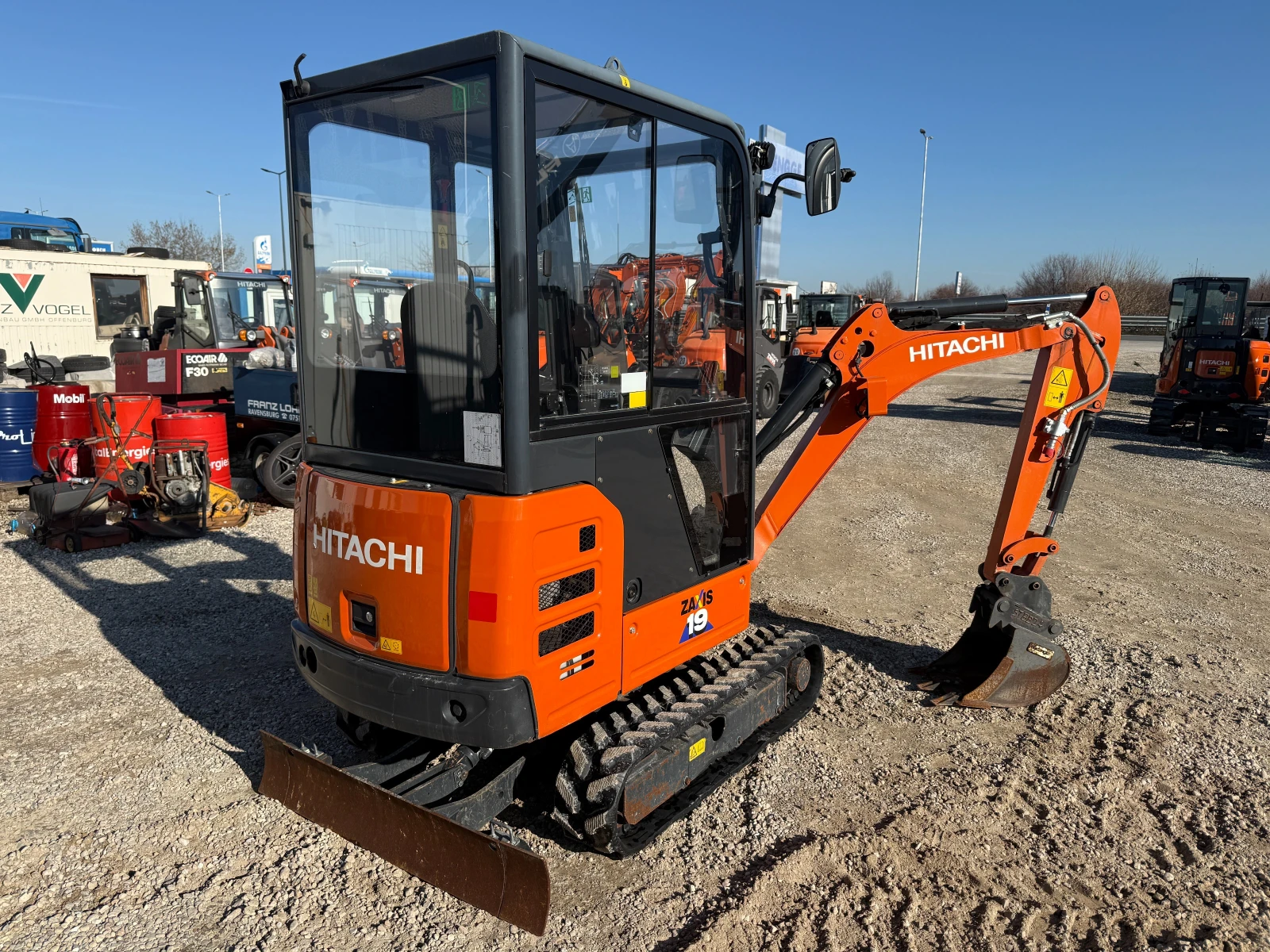 ����� Hitachi ZX 19-6 ���� ������ | Mobile.bg � ����������� 16
