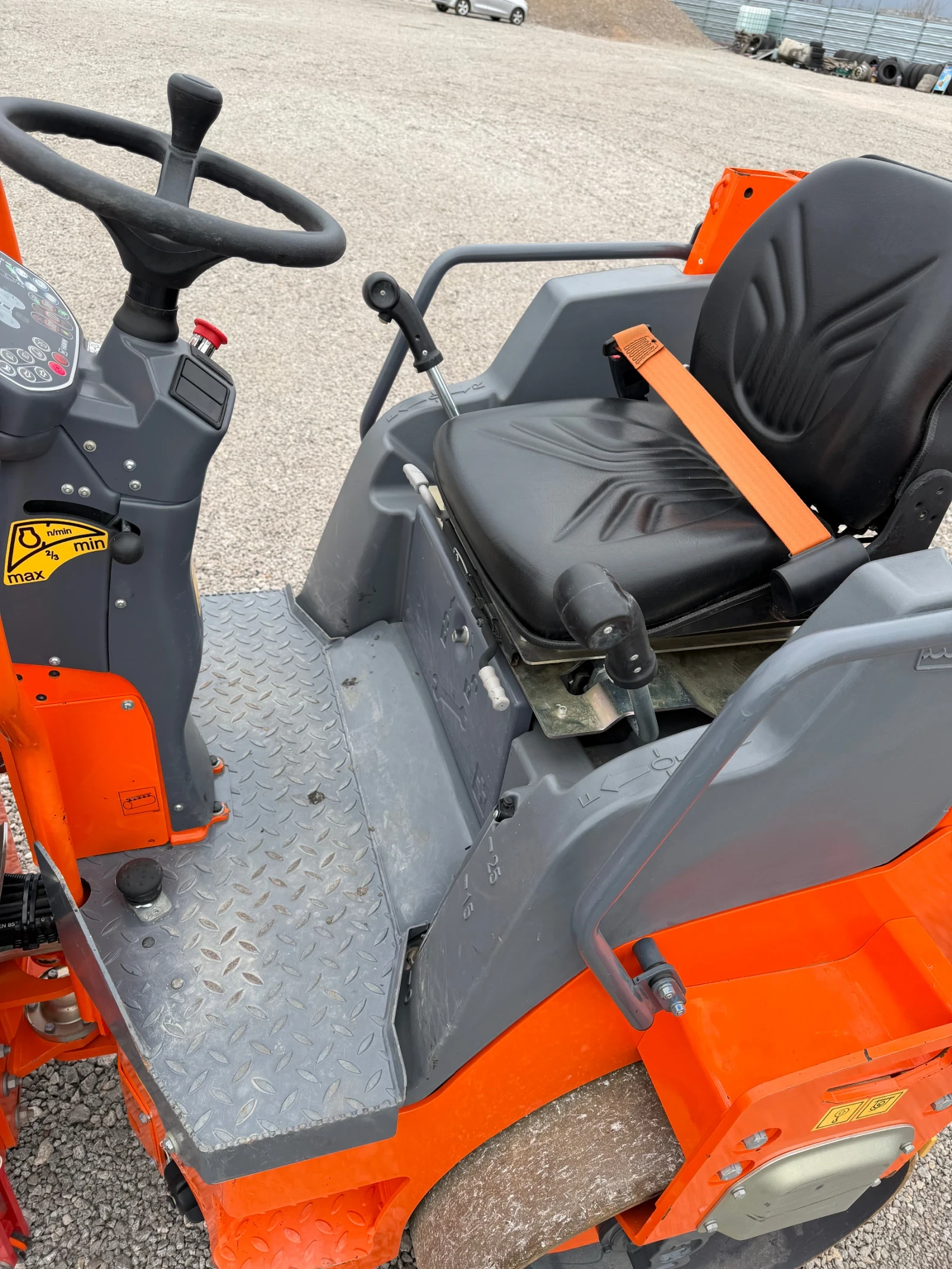 Валяк Hamm HD12 VV, снимка 6 - Индустриална техника - 53892723