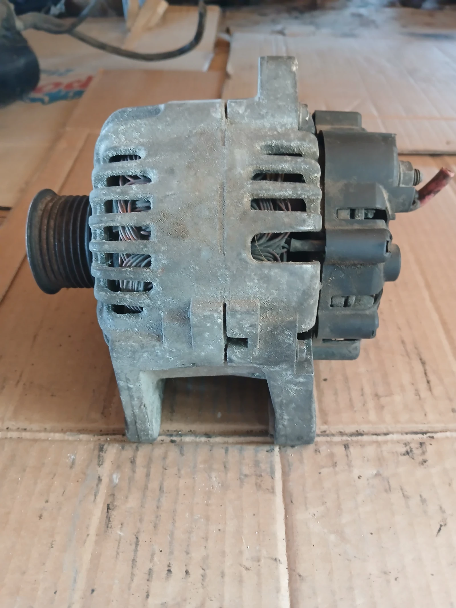 TG11C040 алтернатор Renault Megane 1.9 dci 2543207D, снимка 3 - Части - 55308199
