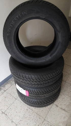 Гуми Зимни 225/65R17, снимка 3