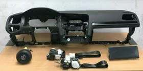 VW Golf АРМАТУРНО ТАБЛО, снимка 6