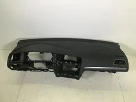 VW Golf АРМАТУРНО ТАБЛО, снимка 3