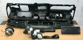 VW Golf АРМАТУРНО ТАБЛО, снимка 8