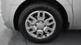 Hyundai Staria Modern* BLIND SPOT* ПОДГРЕВ ВОЛАН* КРАЙНА ЦЕНА, снимка 5