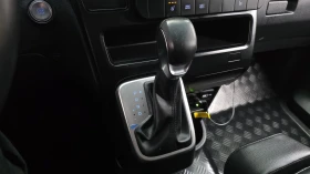 Hyundai Staria Modern* BLIND SPOT* ПОДГРЕВ ВОЛАН* КРАЙНА ЦЕНА, снимка 9