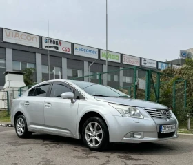 Toyota Avensis 2.0, снимка 1