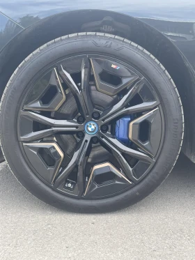 BMW iX xDrive40 | Mobile.bg    5