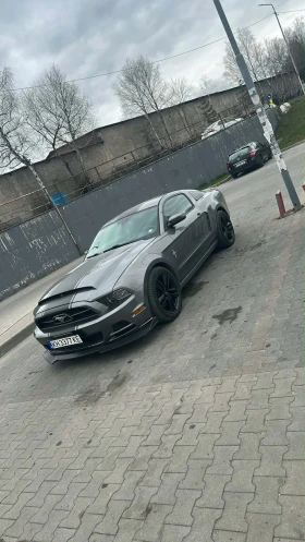 ����� �� �������� �� Ford Mustang