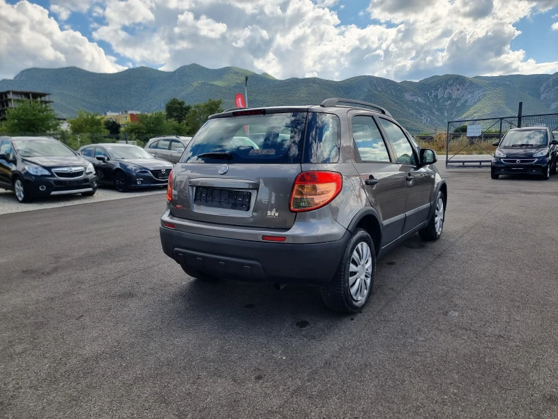Fiat Sedici 2.0MULTI-JET, снимка 6 - Автомобили и джипове - 35661250