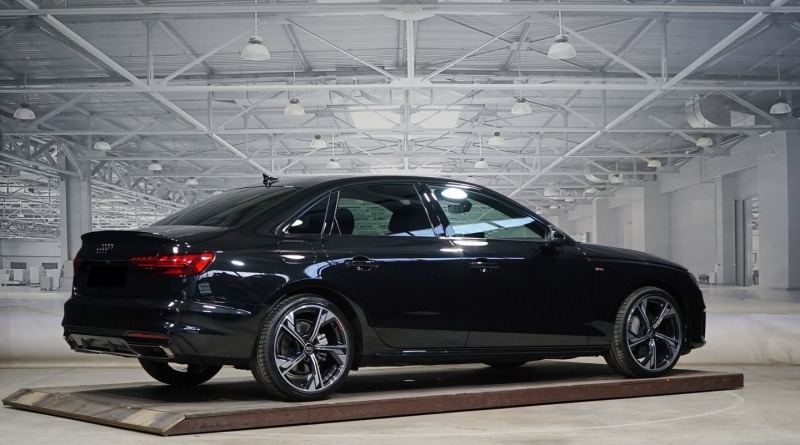 Audi A4 40 TFSI = S-line= Titan Black Optic Гаранция, снимка 1 - Автомобили и джипове - 45524842