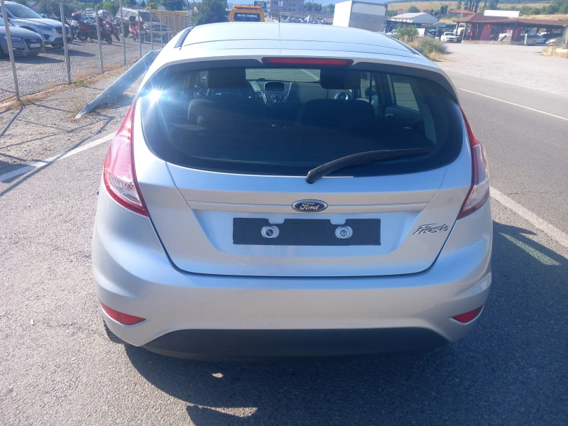 Ford Fiesta 1.4 LPG, снимка 5 - Автомобили и джипове - 46551072