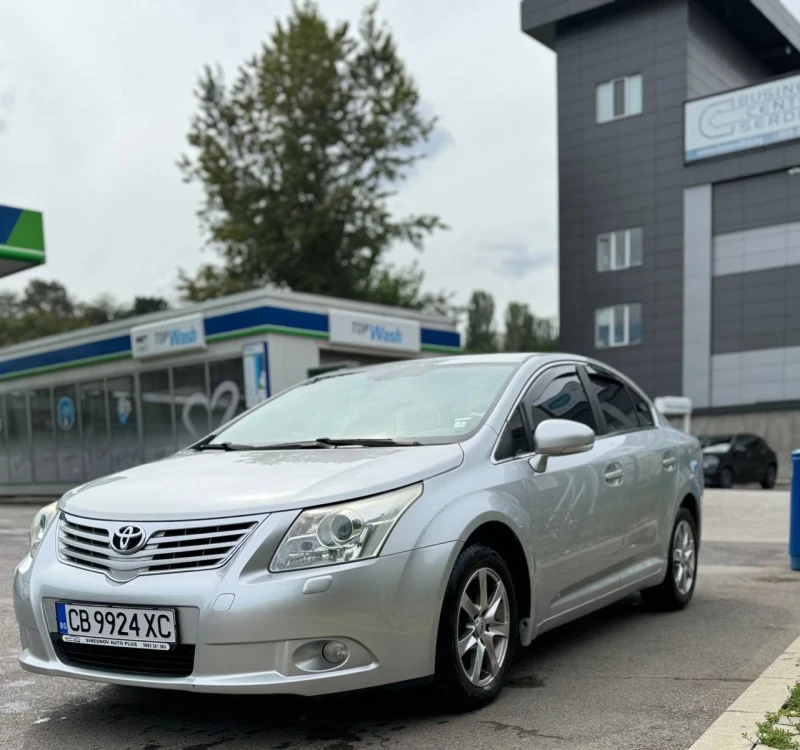 Toyota Avensis 2.0, снимка 15 - Автомобили и джипове - 47245805