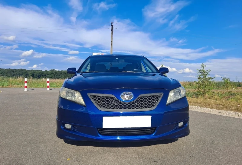 Toyota Camry 3.5 V6 SE, снимка 1 - Автомобили и джипове - 47733534