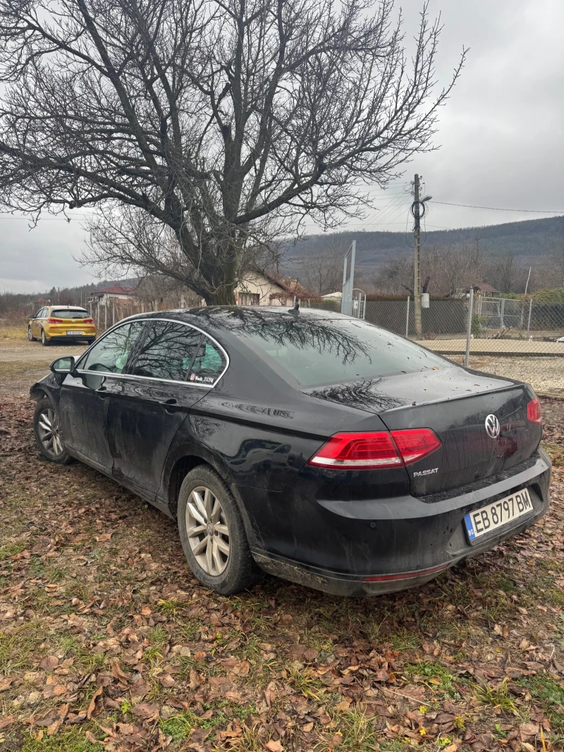 VW Passat, снимка 1 - Автомобили и джипове - 48224429