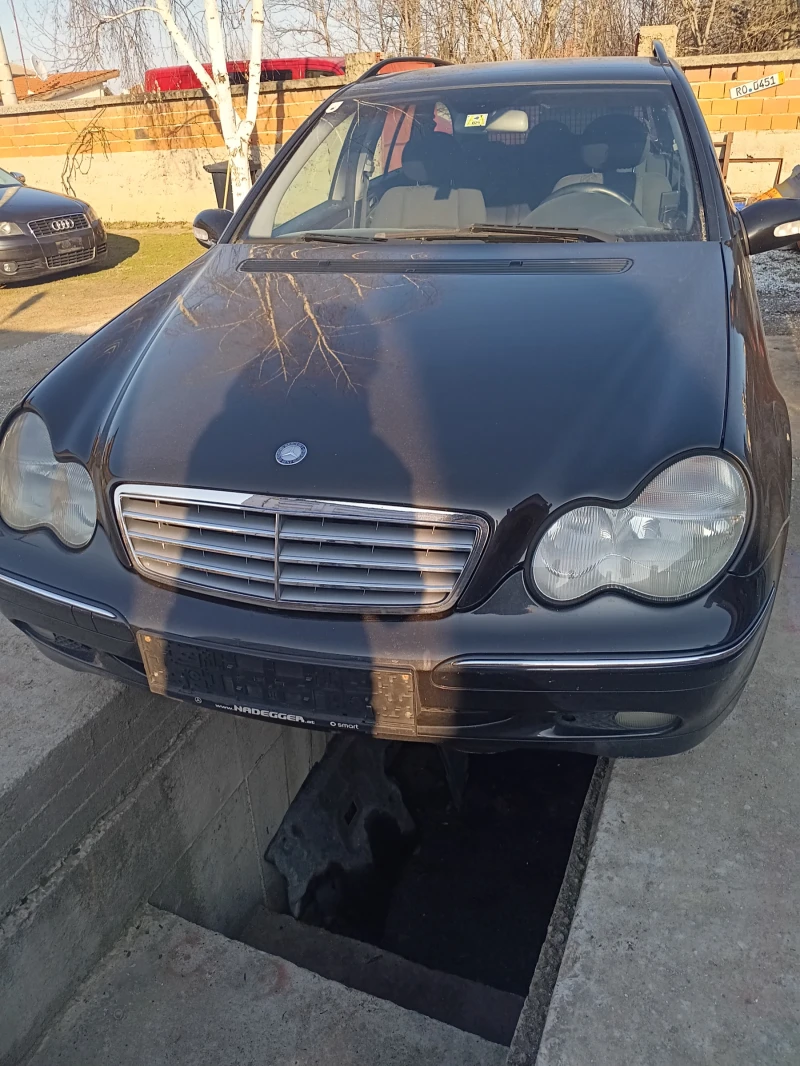 Mercedes-Benz 220 CDI , снимка 1 - Автомобили и джипове - 49247972