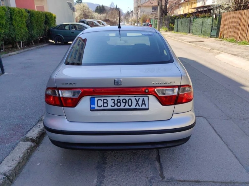 Seat Toledo, снимка 2 - Автомобили и джипове - 49587936