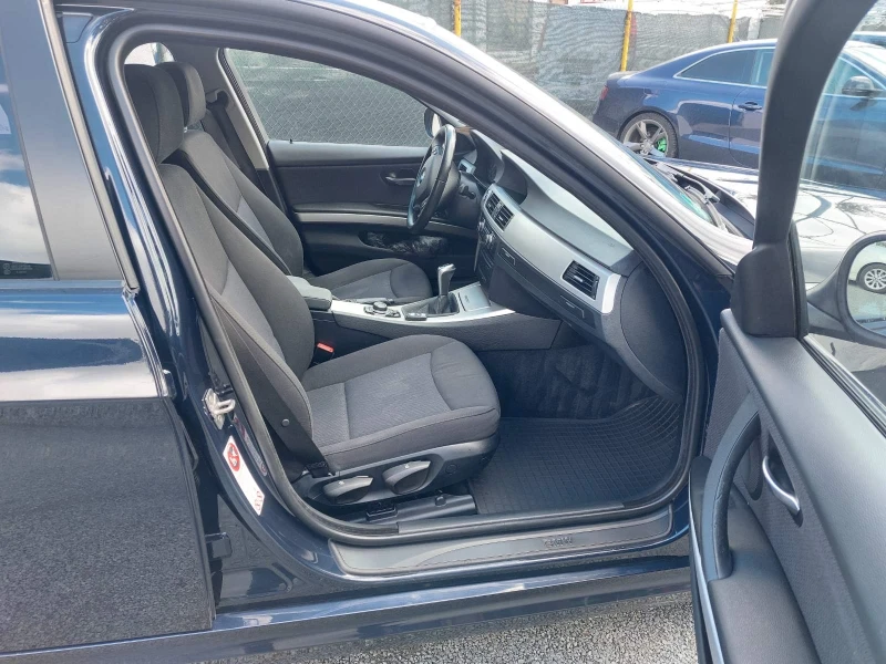 BMW 320 2.0, 6ск, снимка 11 - Автомобили и джипове - 49688754