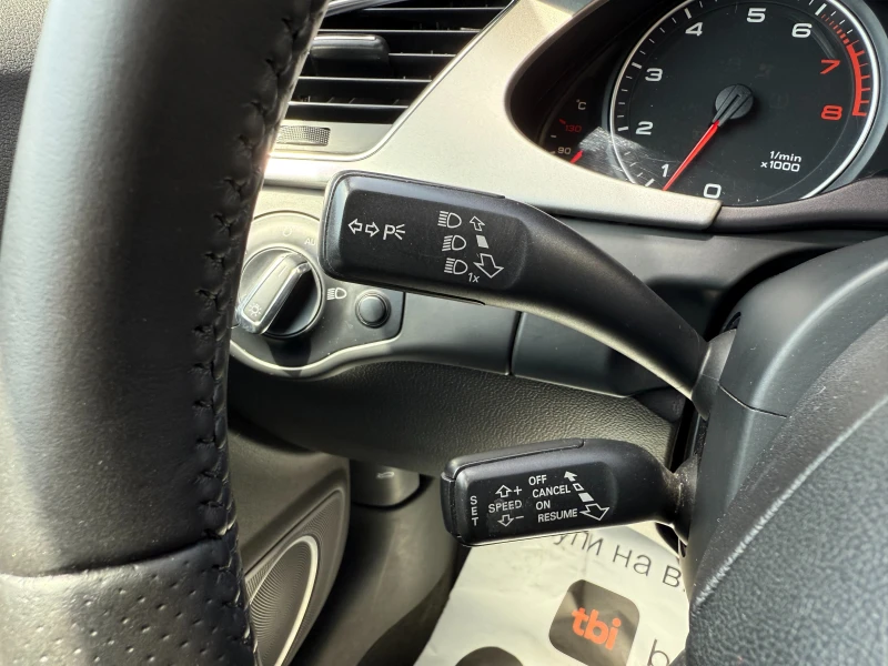 Audi A4 1.8i 160 к.с., снимка 15 - Автомобили и джипове - 50022665