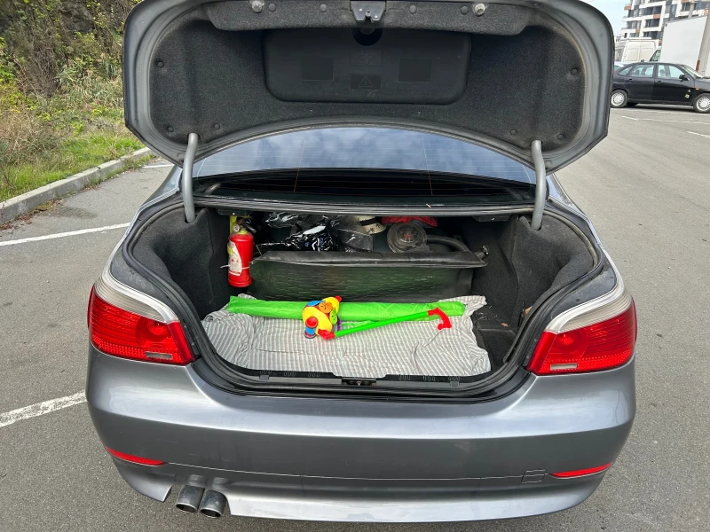 BMW 520, снимка 7 - Автомобили и джипове - 52290380