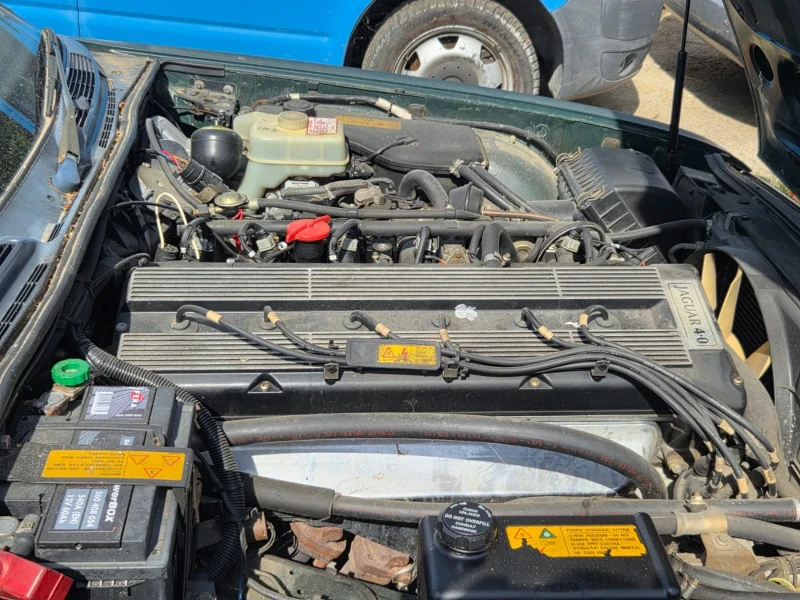 Jaguar Xj, снимка 13 - Автомобили и джипове - 52296271