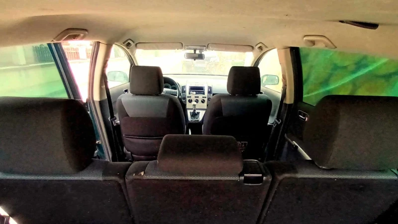 Toyota Corolla verso, снимка 6 - Автомобили и джипове - 53040401