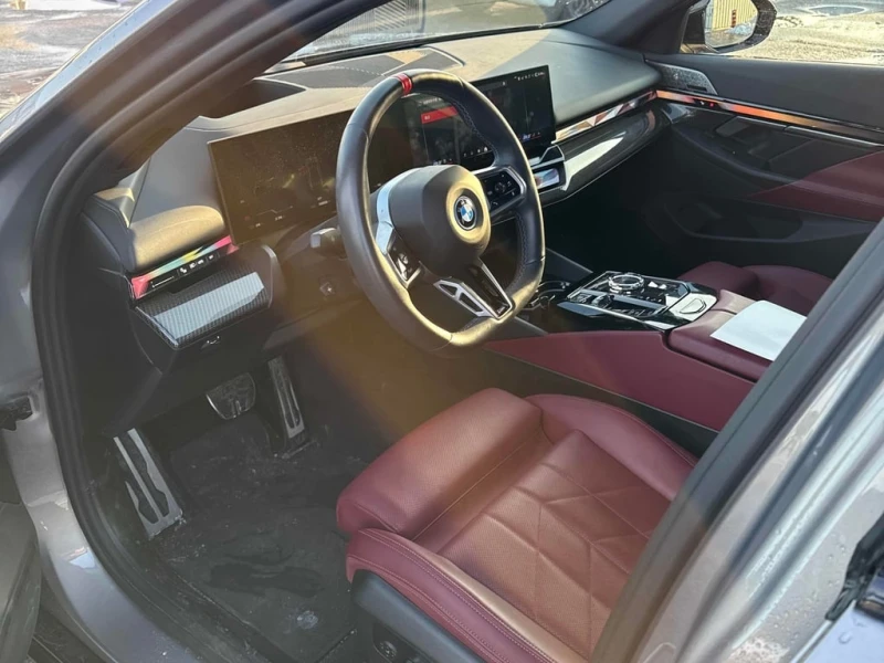 BMW i5 * M60 xDrive * CARFAX * БЕЗ ПЪРВОНАЧАЛНА ВНОСКА, снимка 5 - Автомобили и джипове - 53087030