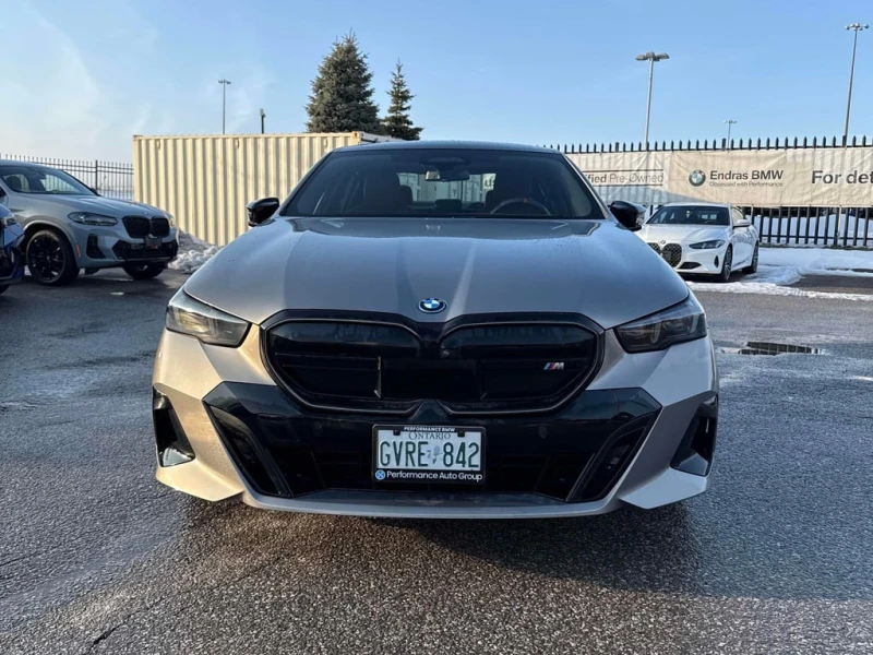 BMW i5 * M60 xDrive * CARFAX * БЕЗ ПЪРВОНАЧАЛНА ВНОСКА, снимка 14 - Автомобили и джипове - 53087030