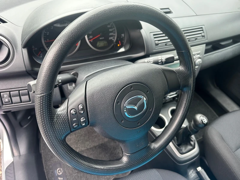 Mazda 2 1.4I* KLIMA* REALNI KM* UNIKAT* , снимка 11 - Автомобили и джипове - 53181529