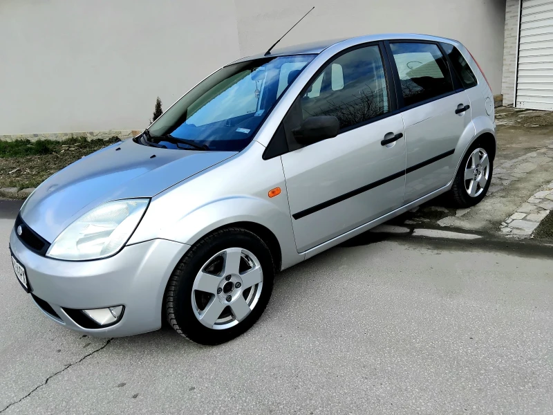 Ford Fiesta 1.4i.80k + КЛИМА. ГАЗОВ ИНЖЕКЦИОН , снимка 5 - Автомобили и джипове - 53564897