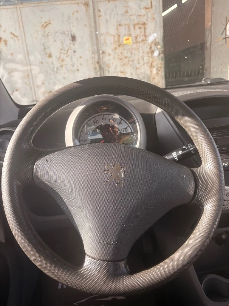 Peugeot 107 1.0 * товарен*  - изображение 8