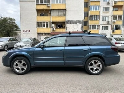 Subaru Outback 2.5 LPG, снимка 6 - Автомобили и джипове - 53557173