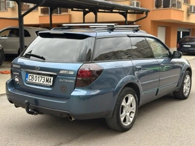 Subaru Outback 2.5 LPG, снимка 7 - Автомобили и джипове - 53557173