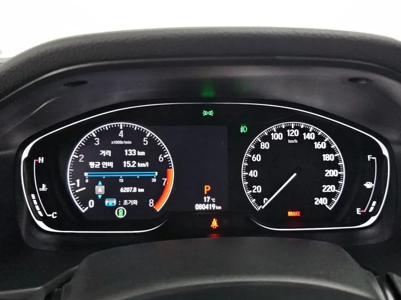 Honda Accord 1.5 Turbo, снимка 8 - Автомобили и джипове - 55841829