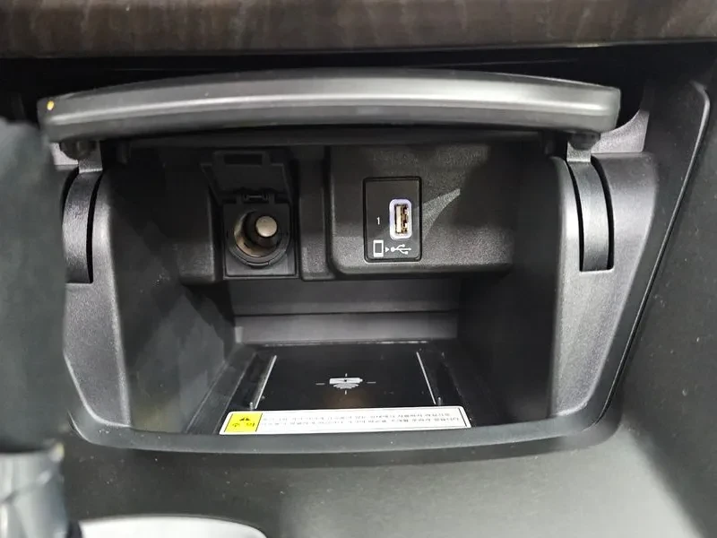 Honda Accord 1.5 Turbo, снимка 13 - Автомобили и джипове - 55841829