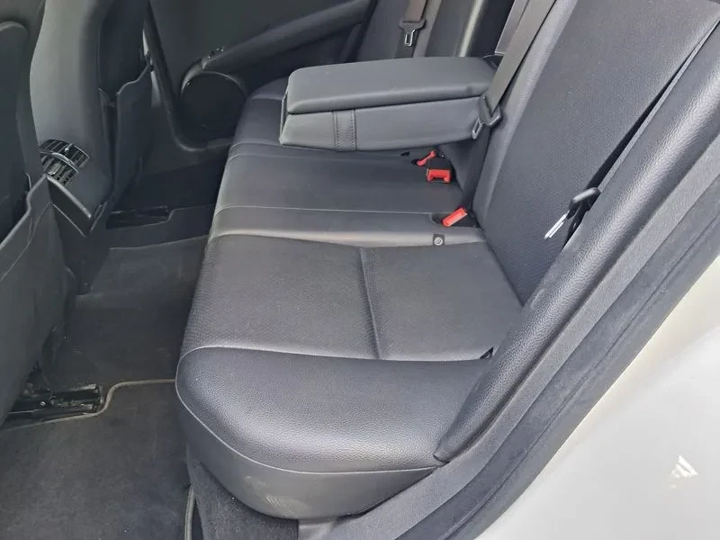 Mercedes-Benz C 220 CDI Avantgarde - САМО 30% АВАНС!, снимка 12 - Автомобили и джипове - 55986502