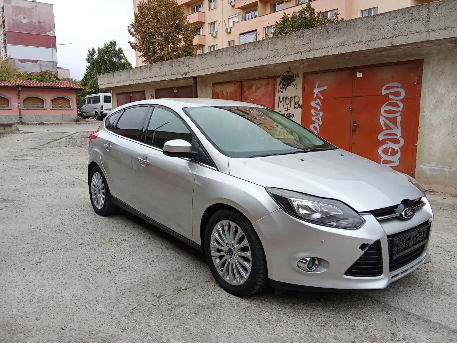 Ford Focus 1.6дизел - изображение 8